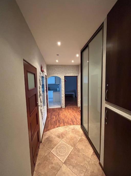 Big Apart - Rynek 8 - Nice View - 3 Rooms - 9 People Wroclaw Luaran gambar